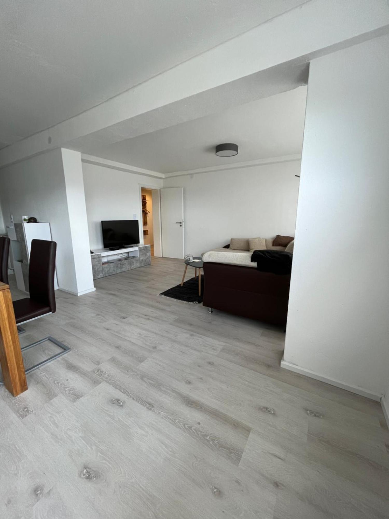 Moderne Ferienwohnung Mit Guter Ausstattung Und Self Checkin โบเดนแวร์เดอร์ ภายนอก รูปภาพ